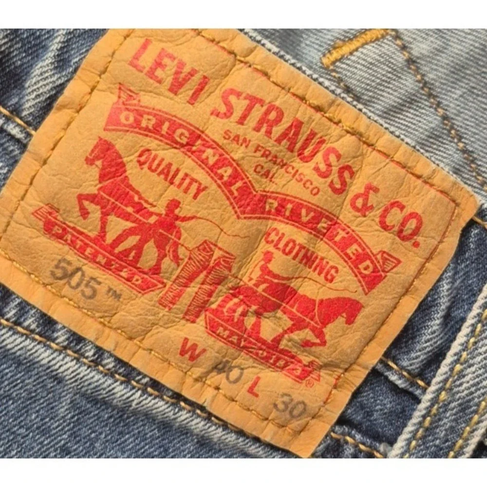 Levi 505 Men's denim blue jeans 40x30‎ medium wash Cotton